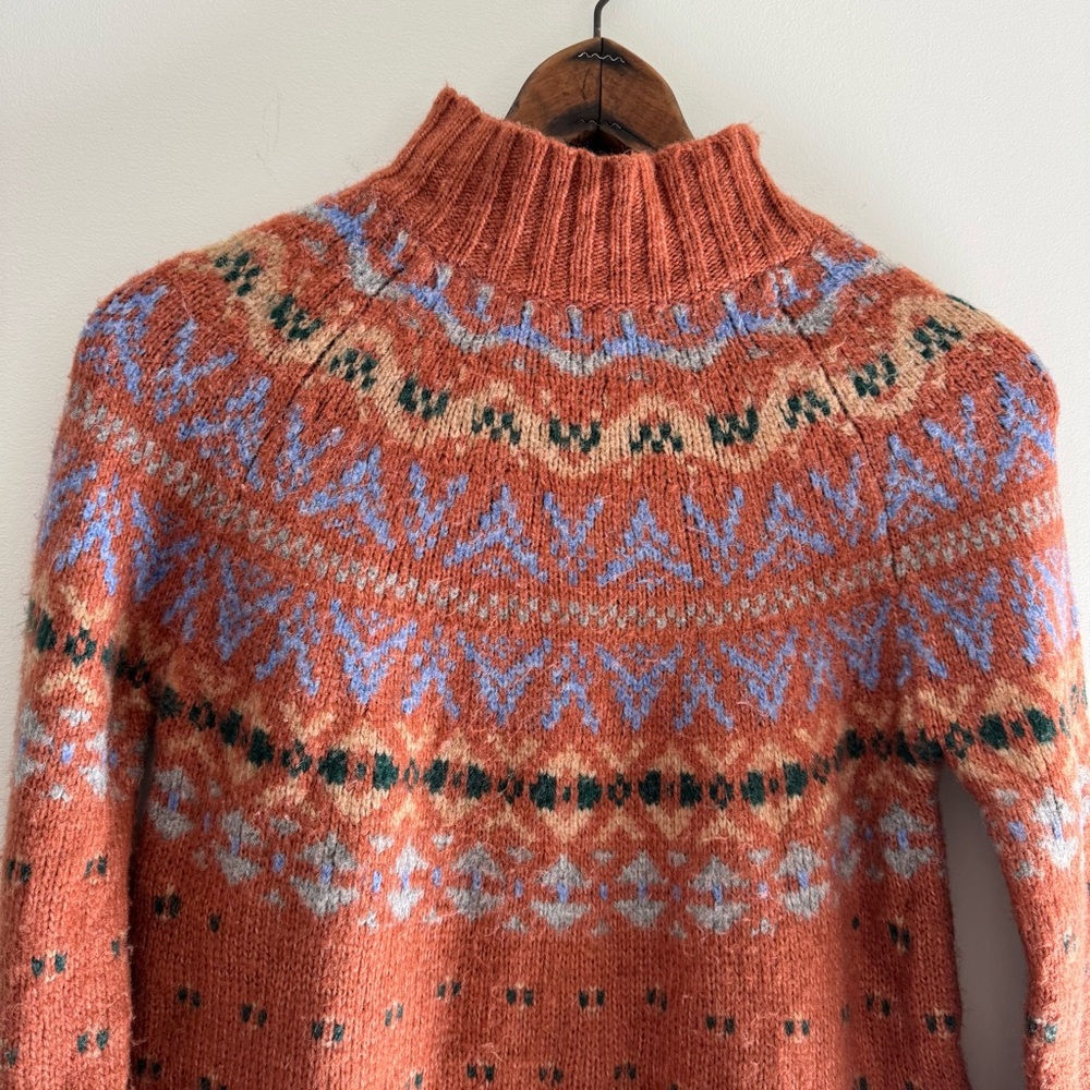 American Eagle Outfitters Orange Patterned Turtleneck Sweater XS - Picture 2 of 5